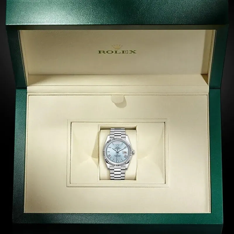 Rolex DAY-DATE M228236-0006