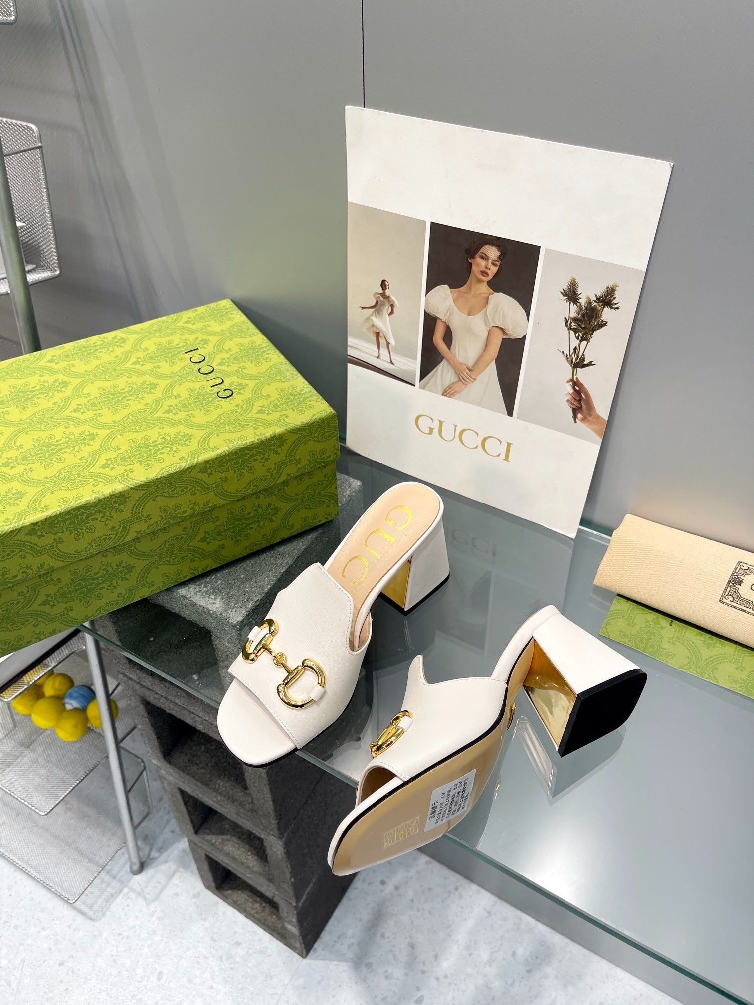 Gucci White Leather Horsebit Block Heel Mules