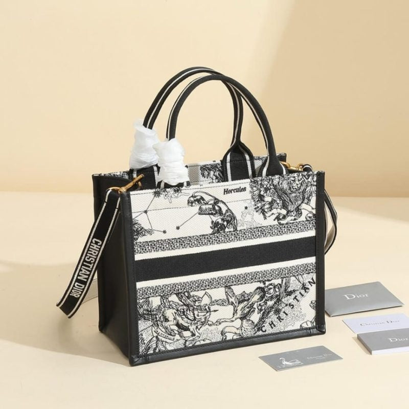 Medium Dior Book Tote