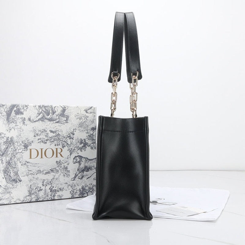 SMALL DIOR ESSENTIAL TOTE BAG