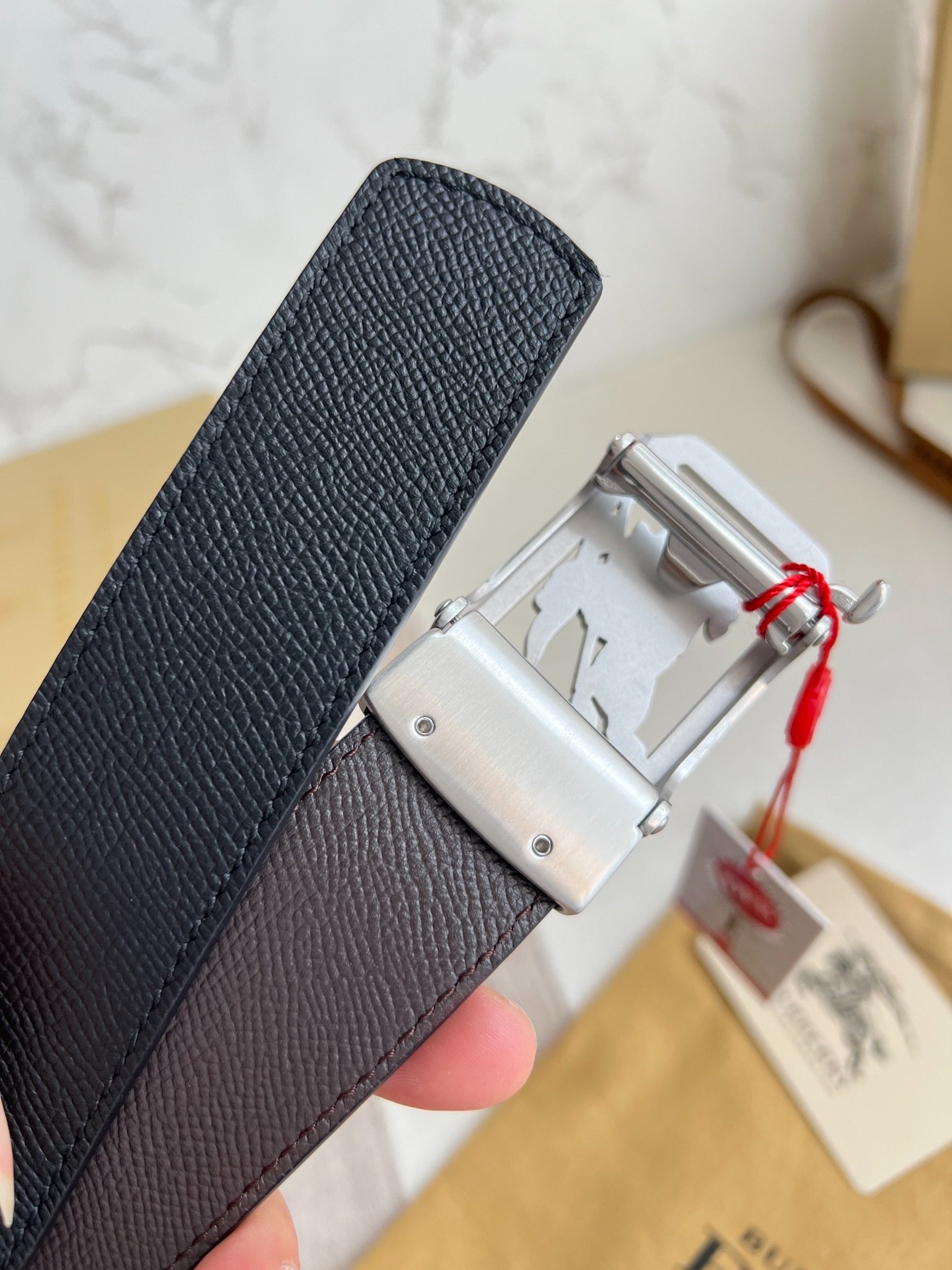 Designer Style Grained Leather Belt with Horse Head Buckle