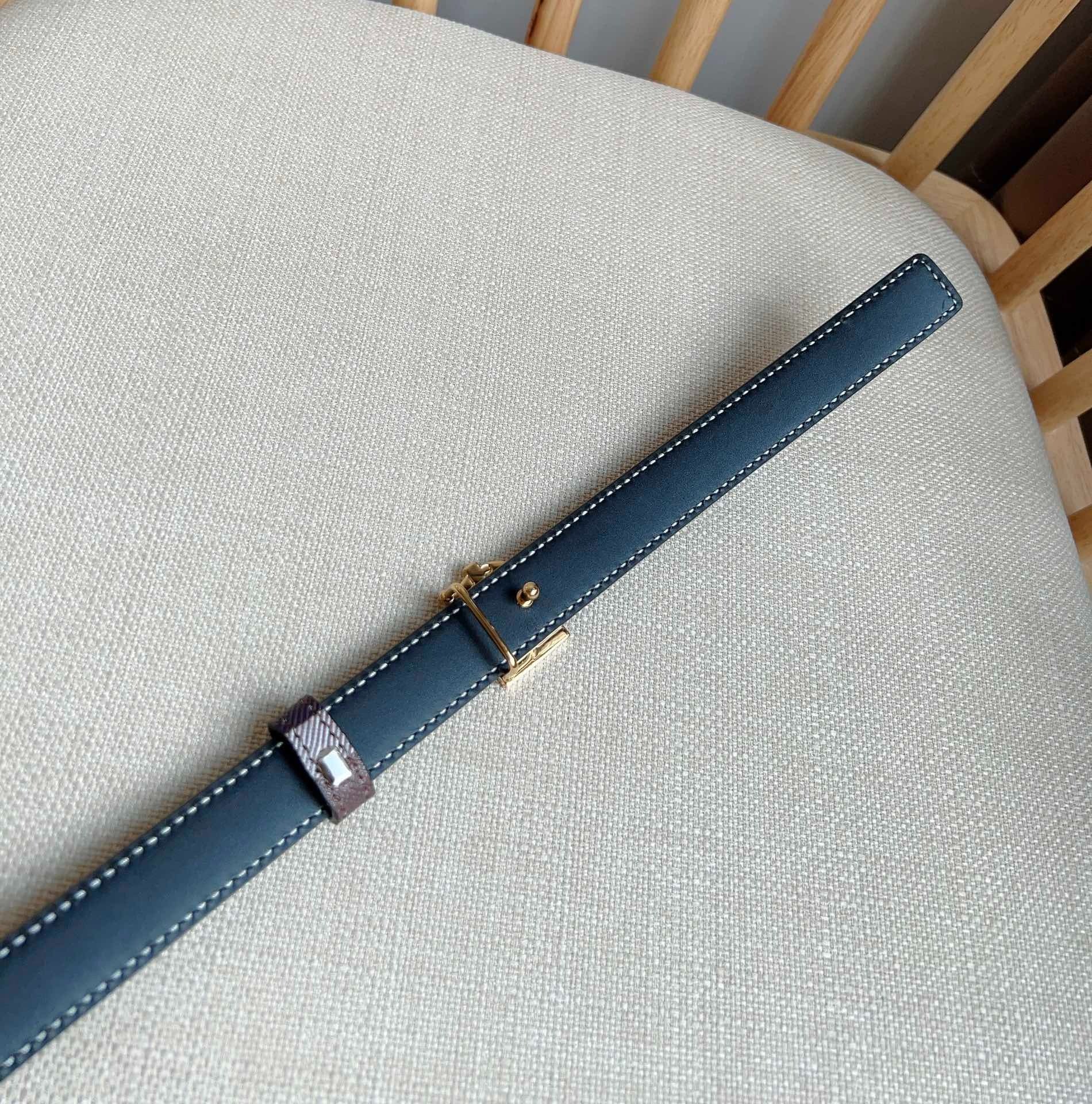 Women's Plaid Pattern Skinny Belt with Initial Buckle
