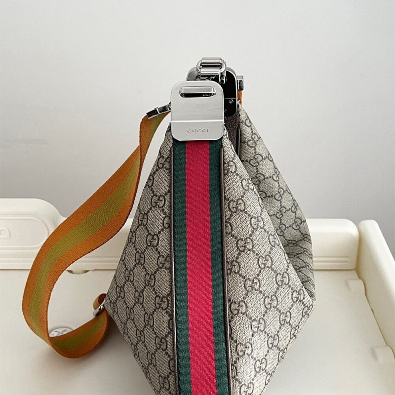 Gucci Attache large shoulder bag