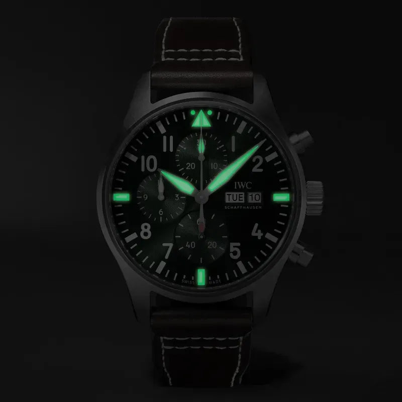 IWC pilot series IW378005 watch