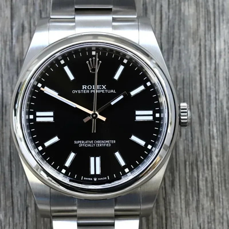 OYSTER PERPETUAL 124300 Series（Black dial）