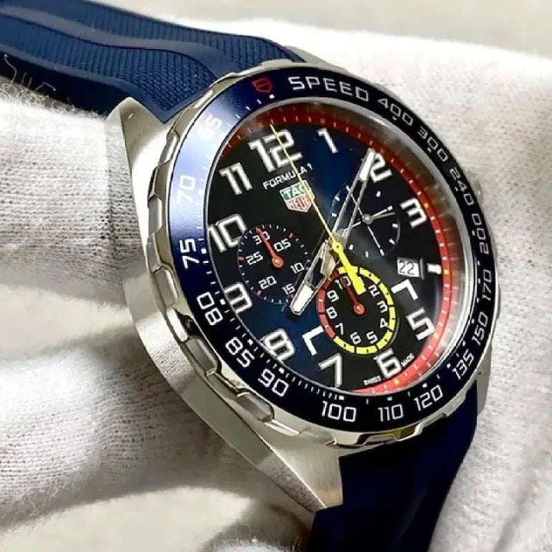 TAG HEUER FORMULA 1 X RED BULL RACING Quartz Chronograph - Diameter 43 mm