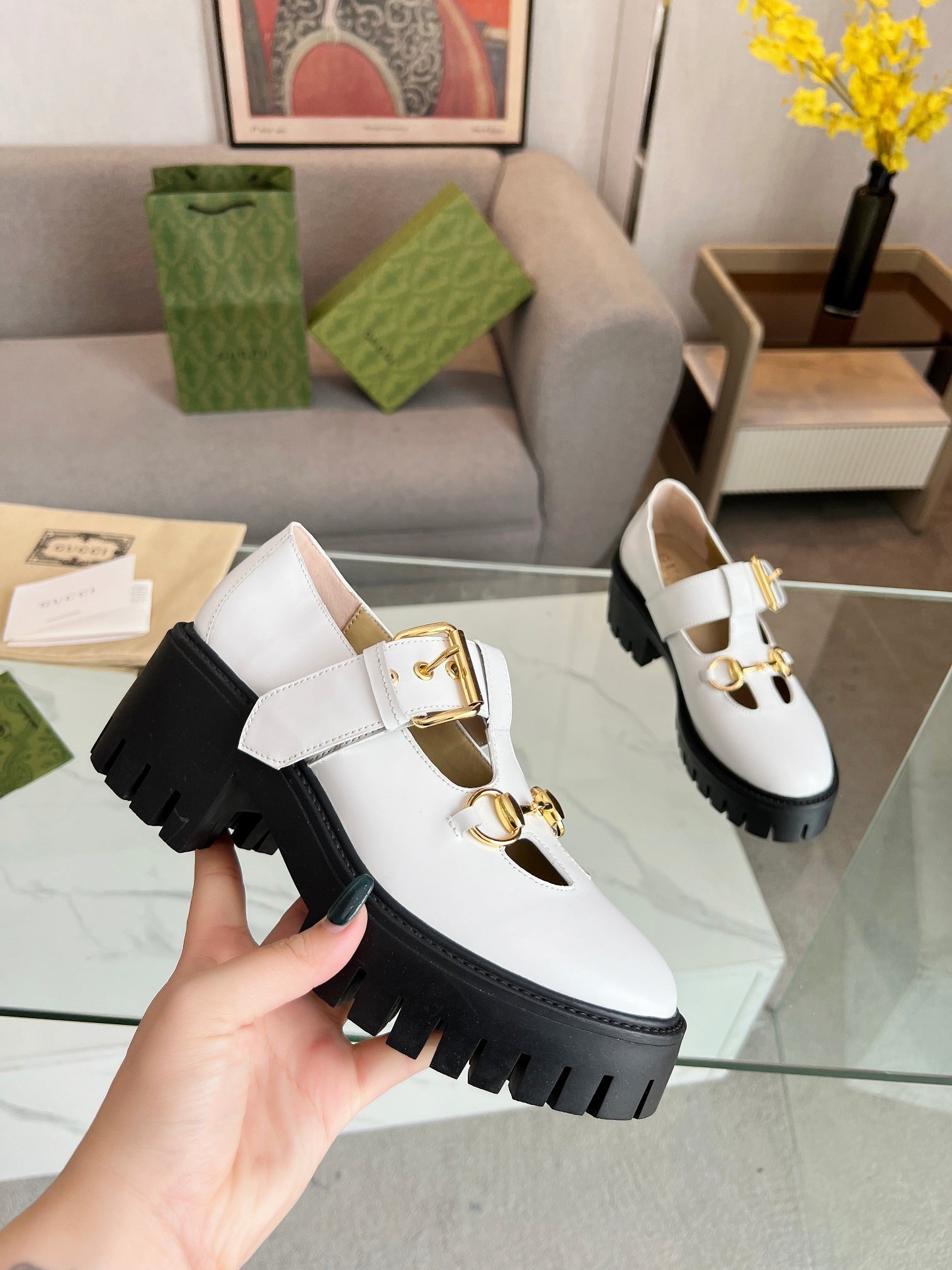 Gucci White Leather Mary Jane Platform Shoes with Horsebit Detail