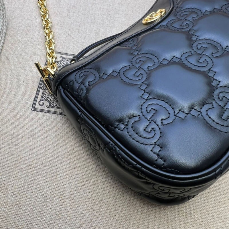 GG Matelassé handbag
