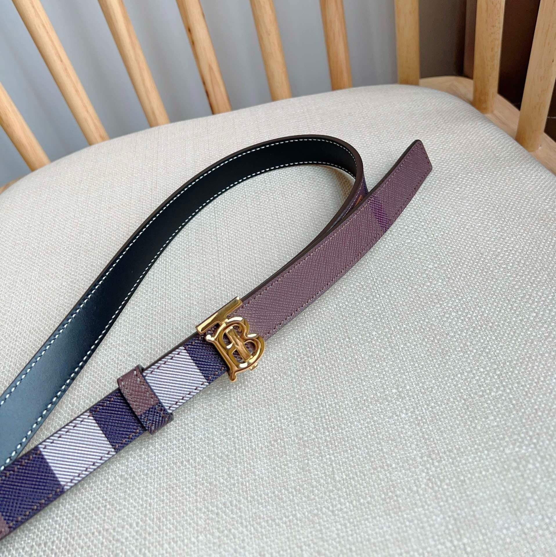 Women's Plaid Pattern Skinny Belt with Initial Buckle