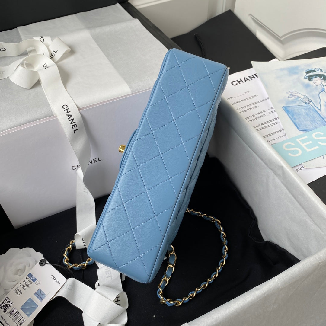 Medium Classic Flap Bag 23cm Blue Lambskin Gold Hardware