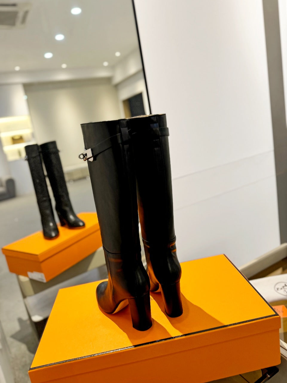 HM Story 85 Boot Black Cowhide 961673